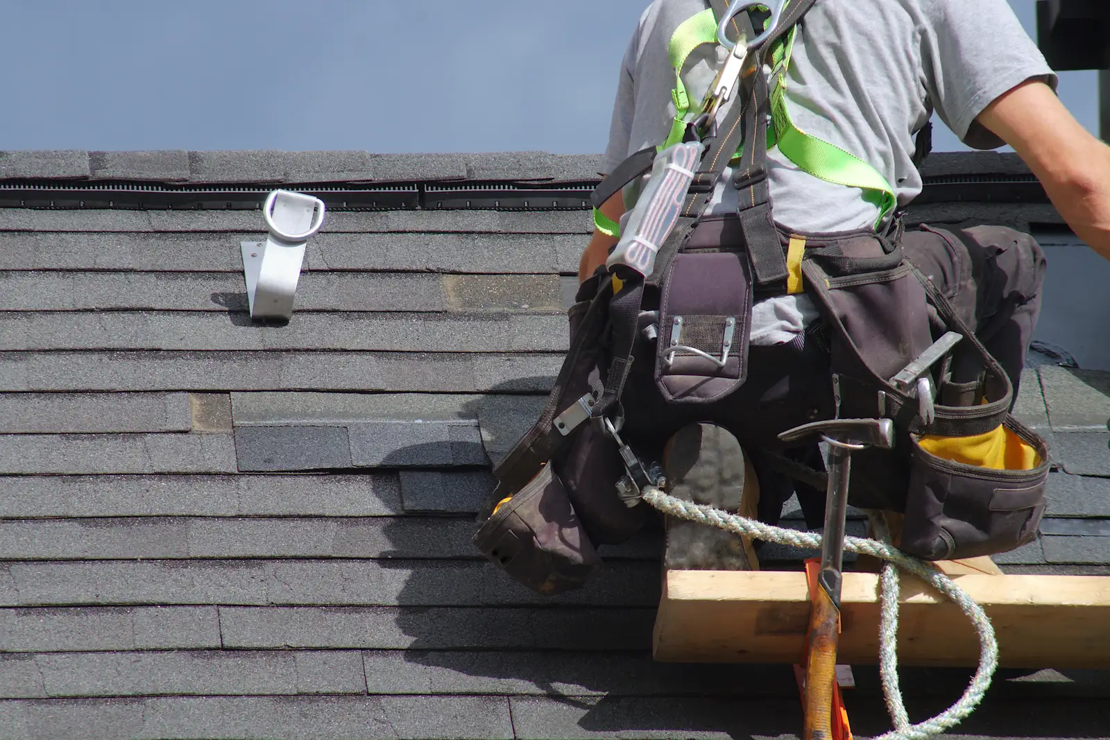Contractor covered by insurance by hometown insurance